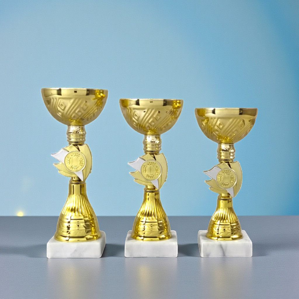 Pokal Rookie Champions, 3er Serie, Goldoptik, strukturierte Pokalschale, Marmorsockel