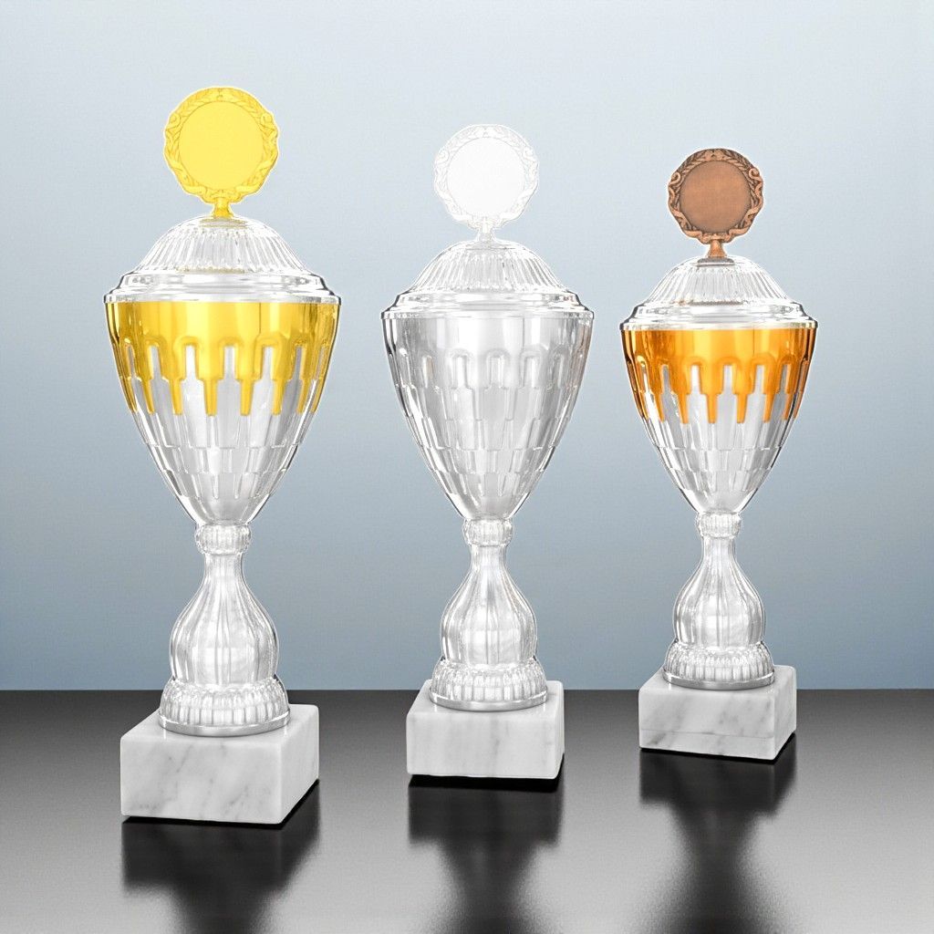Pokal Ashley, 3er-Serie, transparenter Pokal mit farbigen Akzenten, Deckel, Marmorsockel