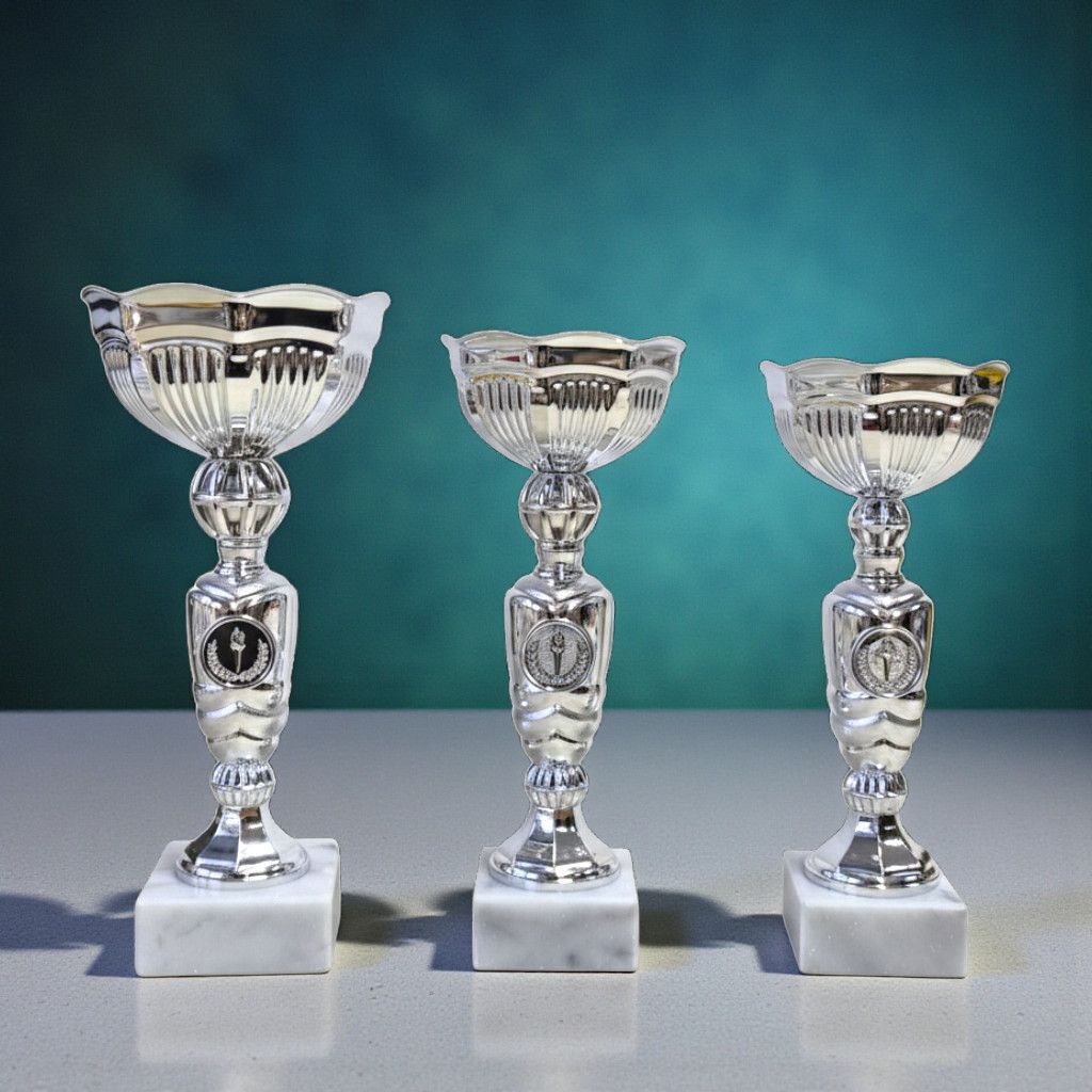 Pokal Dance Cup, 3er Serie, Silberoptik, klassisch strukturierte Pokalschale, Marmorsockel