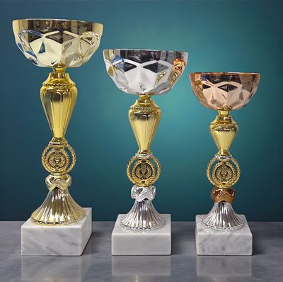 Pokal "Starlight" 3er Serie, ab € 11,00