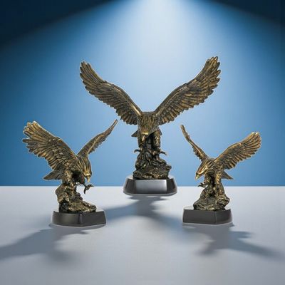 Siegesadler – kraftvolle Siegerfigur, ab € 36,50 Siegesadler – kraftvolle Siegerfigur, ab € 36,50