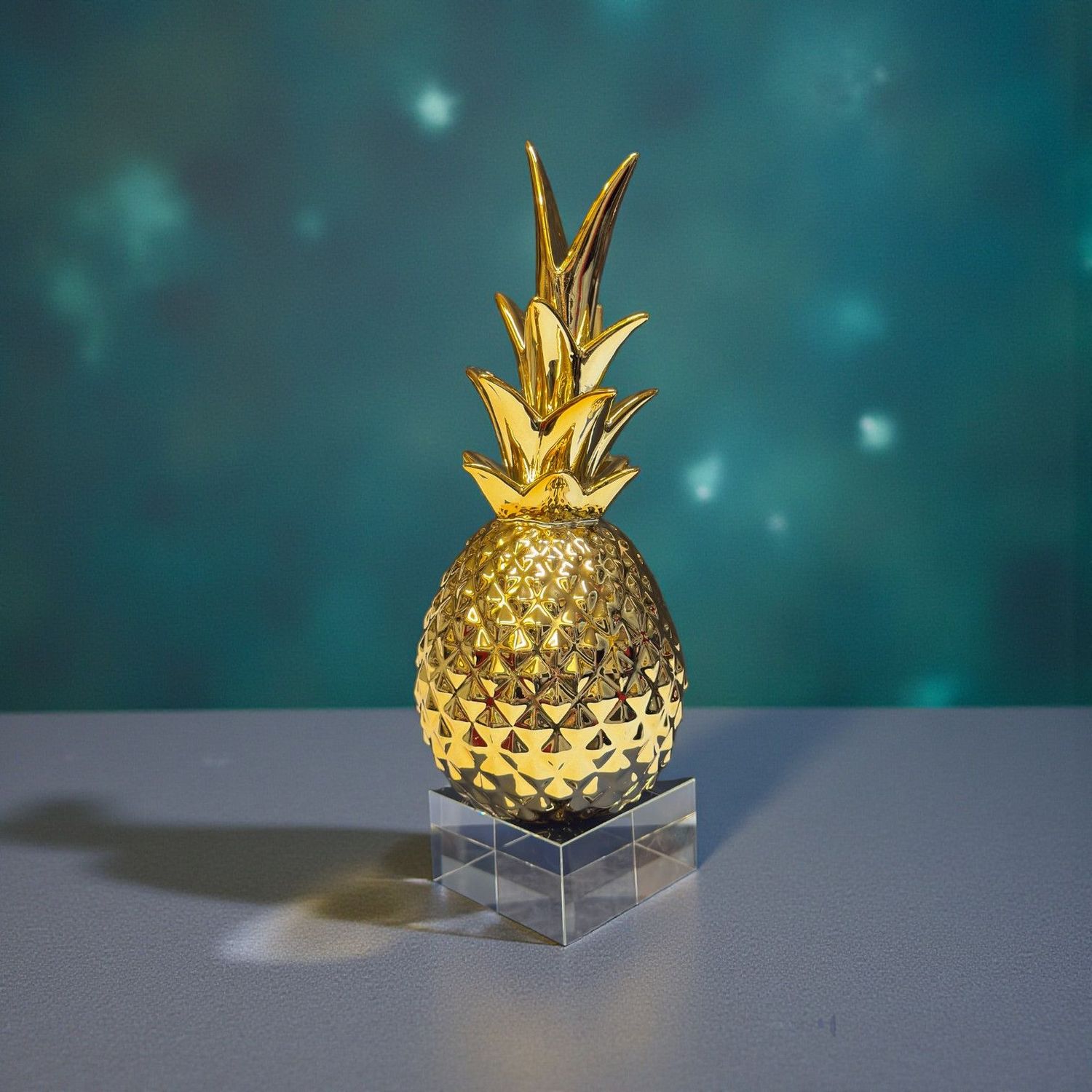 Goldene Beach Hero Ananas-Trophäe auf Kristallglassockel