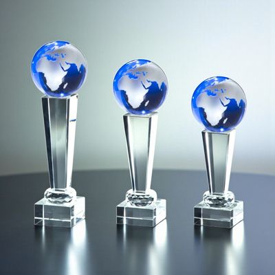 Glastrophäe Blaue Erde mit blauer Weltkugel Ø 8 cm