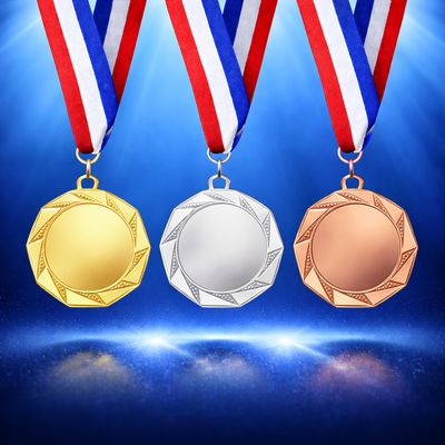 Medaille "Octa" Ø 70 mm, ab € 3,90