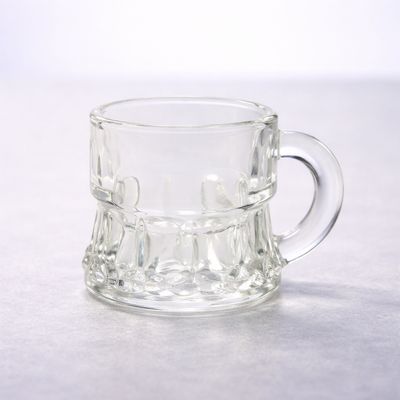 Stamperl mit Henkel, ab € 3,50 Stamperl mit Henkel aus Klarglas