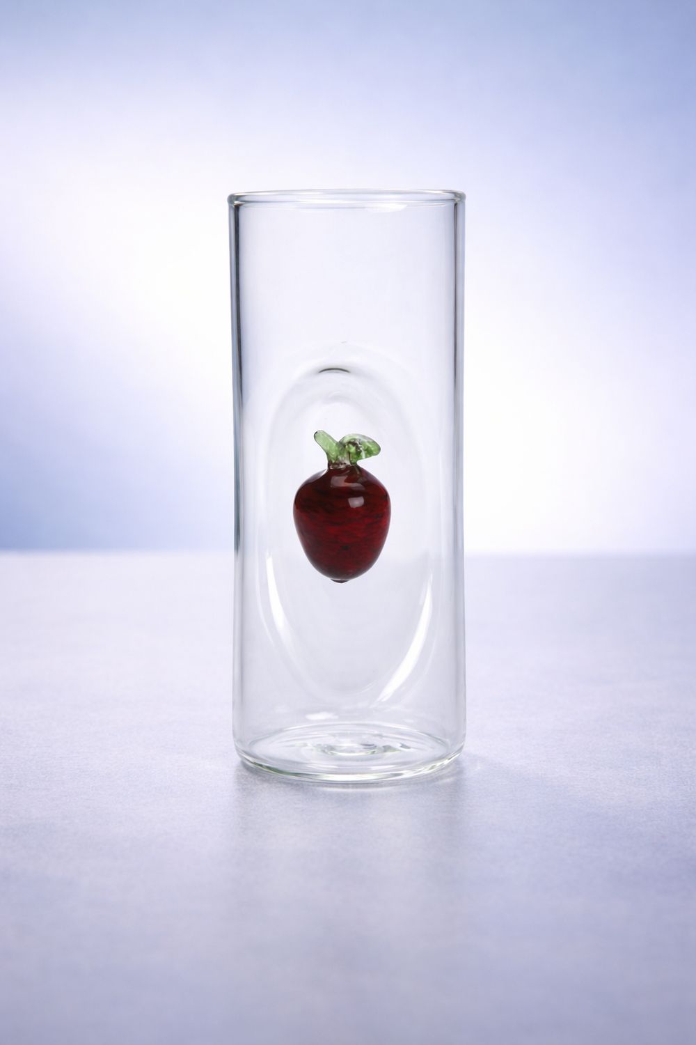 Stamperl mit Apfel, mundgeblasen