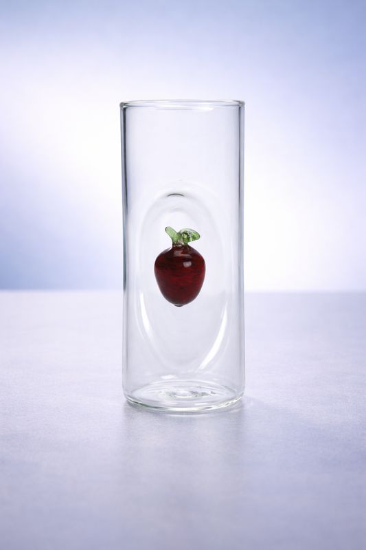 Stamperl mit Apfel, mundgeblasen