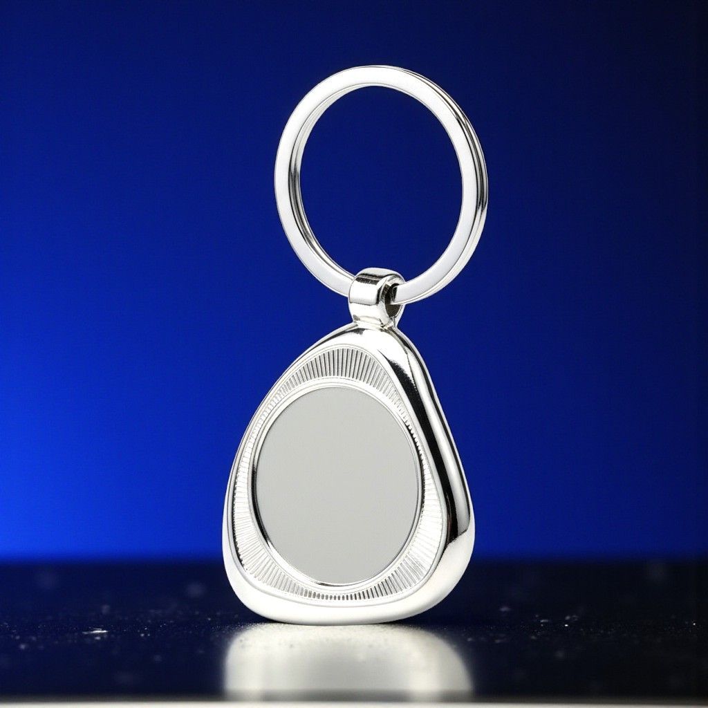 Schlüsselanhänger Metall mit Einkaufswagenchip, ab € 2,50 Metall Schlüsselanhänger mit Einkaufswagenchip und Emblem