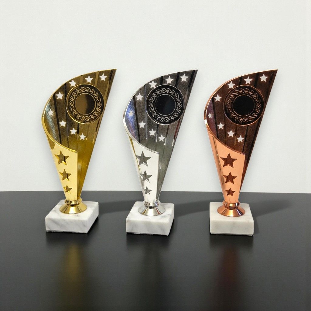 Pokaltrophäe Sternbogen auf Marmorsockel in Gold, Silber und Bronze