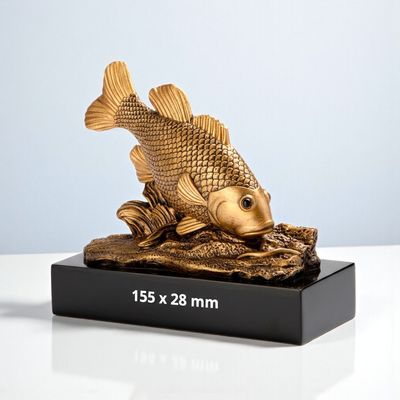 Angeltrophäe Fischfigur, ab € 21,00 Fischtrophäe aus Resin mit goldfarbenem Fisch auf schwarzem Sockel