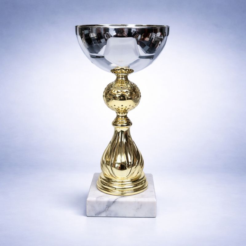 Fußballpokal Josef mit Metallkelch auf Marmorsockel 41 cm