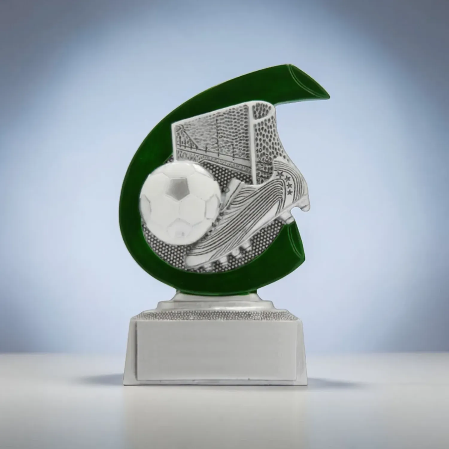 Fußballtrophäe Goal mit Ball Schuh und Tornetz Resin Greinecker Pokale Salzburg