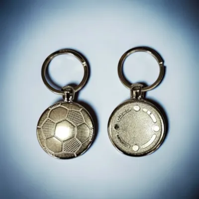 Schlüsselanhänger „Soccer“ ab € 4,00 Fußball Schlüsselanhänger Soccer mit Gravur Greinecker Pokale Salzburg