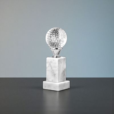 Golftrophäe Marble Ball mit Glasgolfball auf Marmorsockel