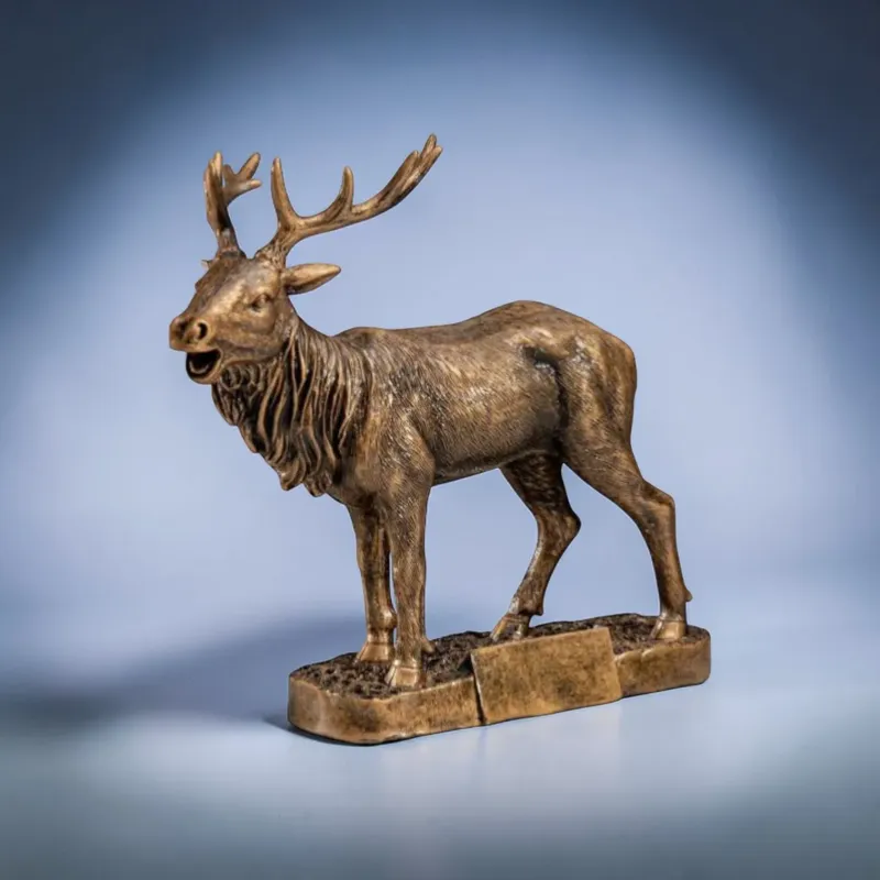 Hirsch Trophäe Resinfigur Jagdauszeichnung Hirsch auf Sockel