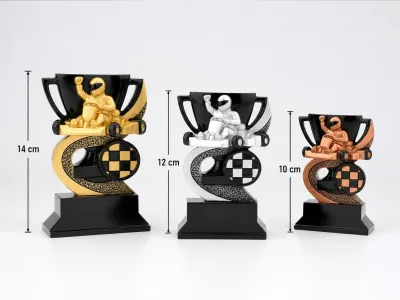 Motorsport Trophäe „Victory Curve“ ab € 10,00 Motorsport Kart Trophäe Gold Silber Bronze mit Fahrerfigur und Zielflagge