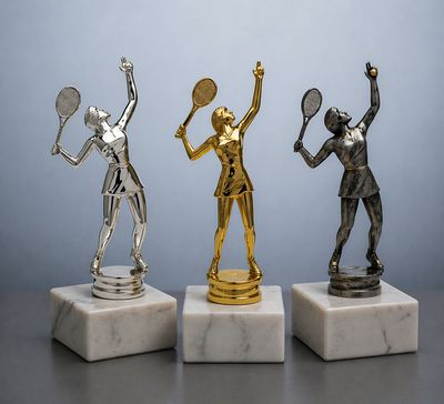 Tennis Schraubfigur Damen auf Marmorsockel, ab € 6,30 Tennisschraubfiguren Damen montiert auf Marmorsockel