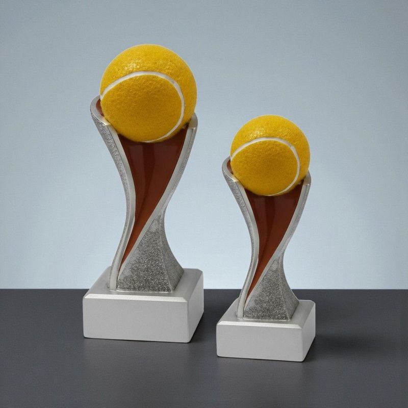 Tennis Trophy mit großem Tennisball aus Resin