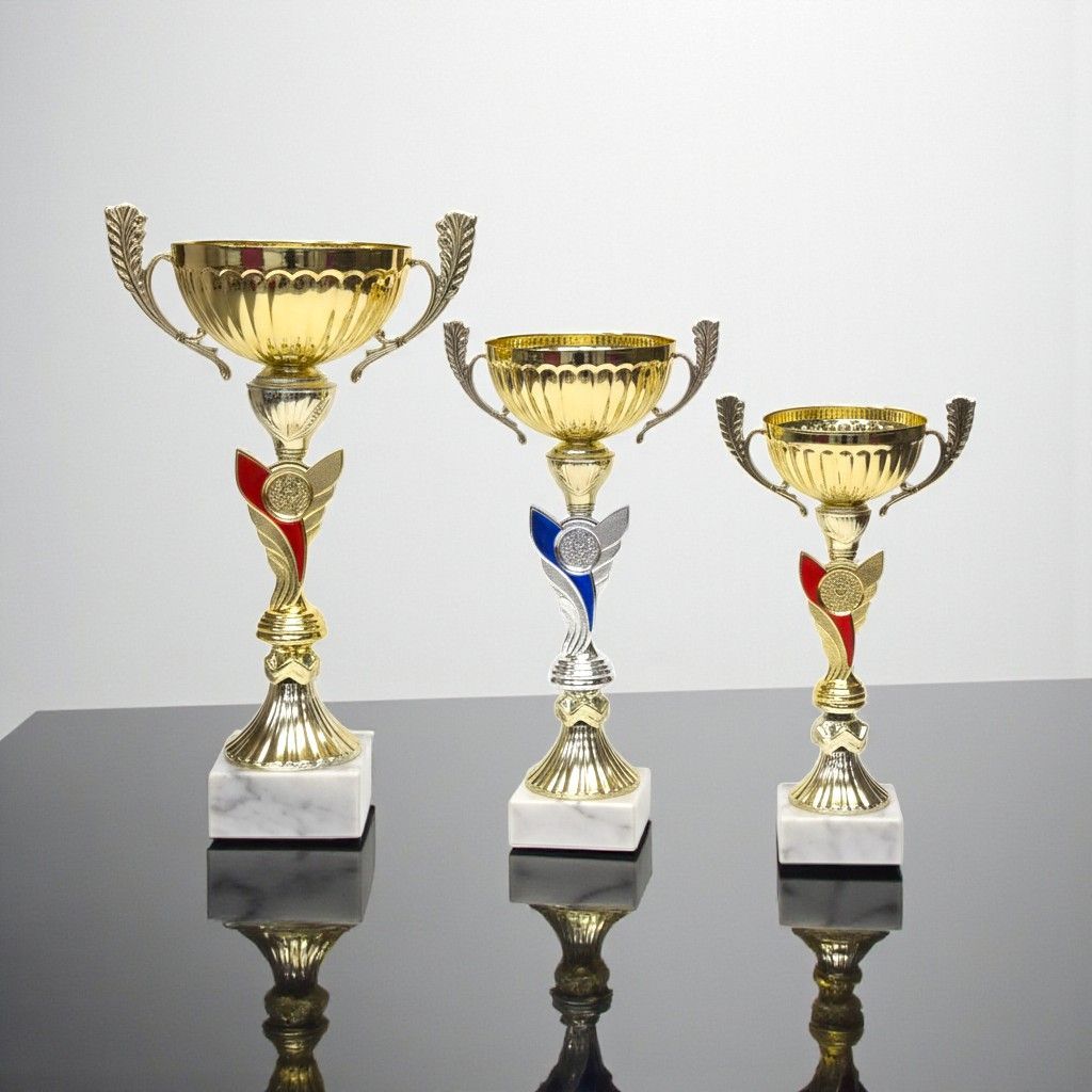 Pokal "Lech" 3er Serie, ab € 11,00