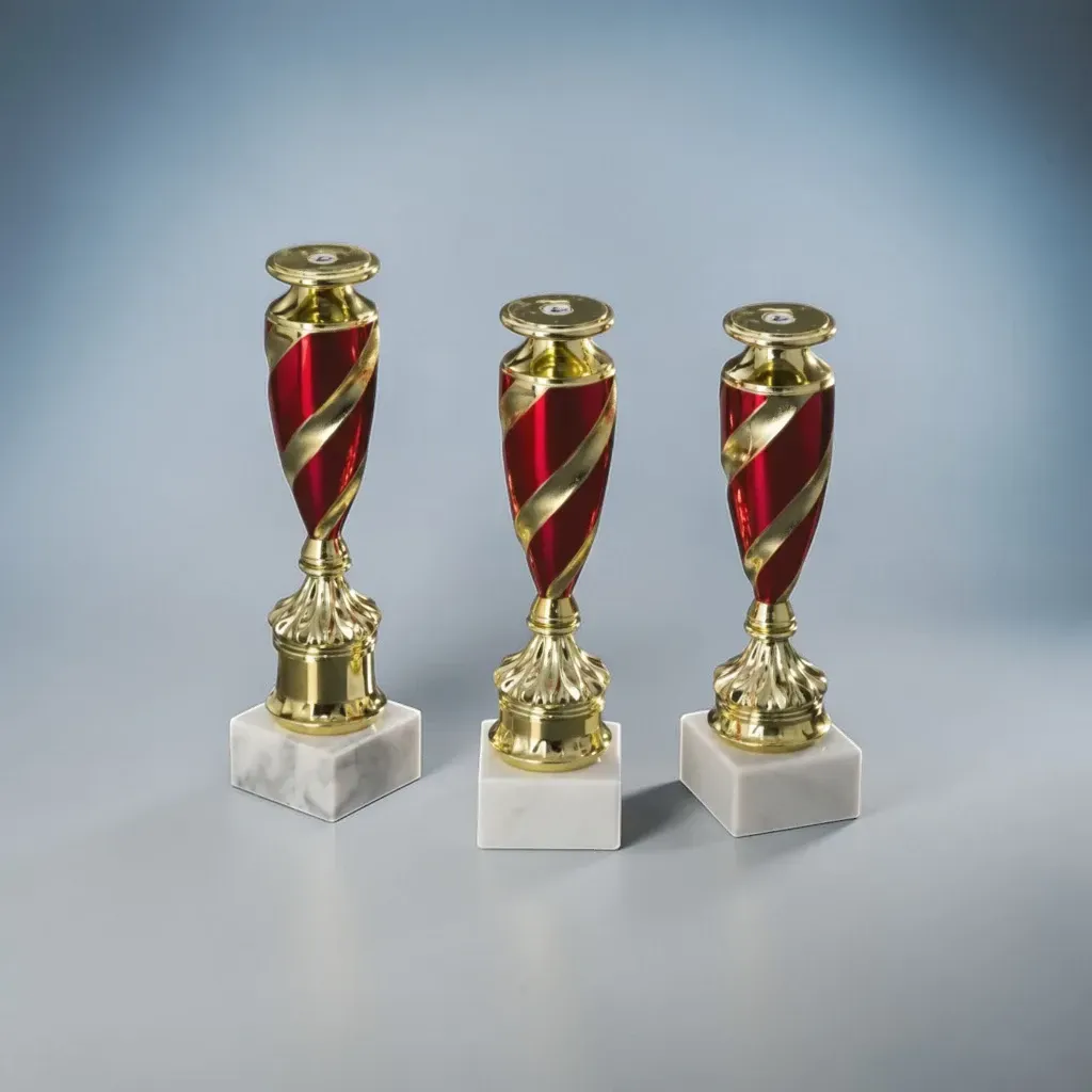 Pokal Schraubfixsockel „Twist Red“ 3er Serie, ab € 10,90 Rot-goldene Pokalserie mit Schraubsockel auf Marmorsockel