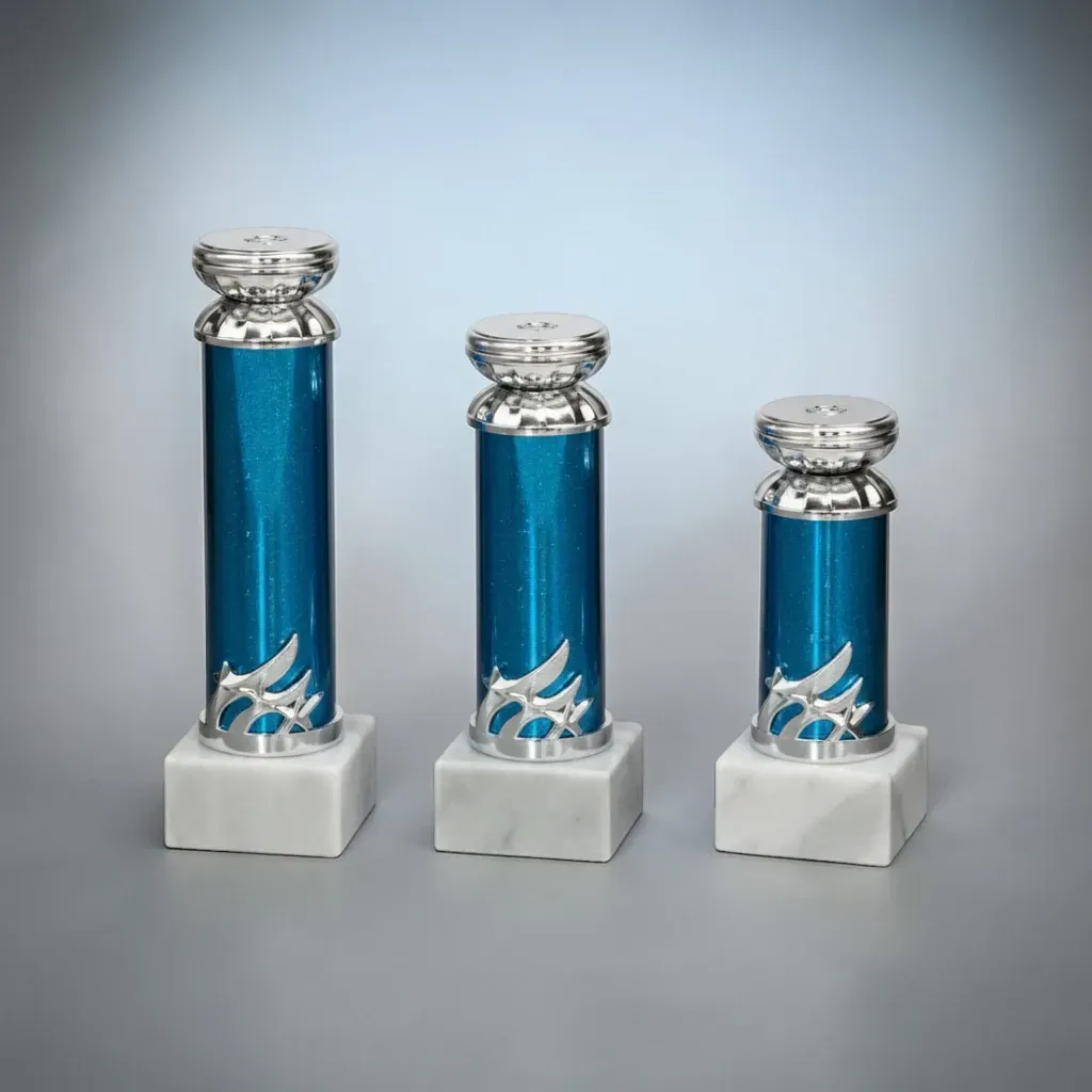 Pokal Schraubfixsockel „Column Blue“ 3er Serie, ab € 10,90 Pokal Schraubfixsockel „Column Blue“ 3er Serie, ab € 10,90