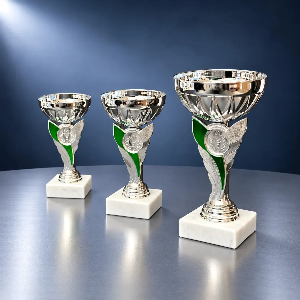 Pokal Mini Champion Green, ab € 5,00 Pokal Mini Champion Green, ab € 5,00