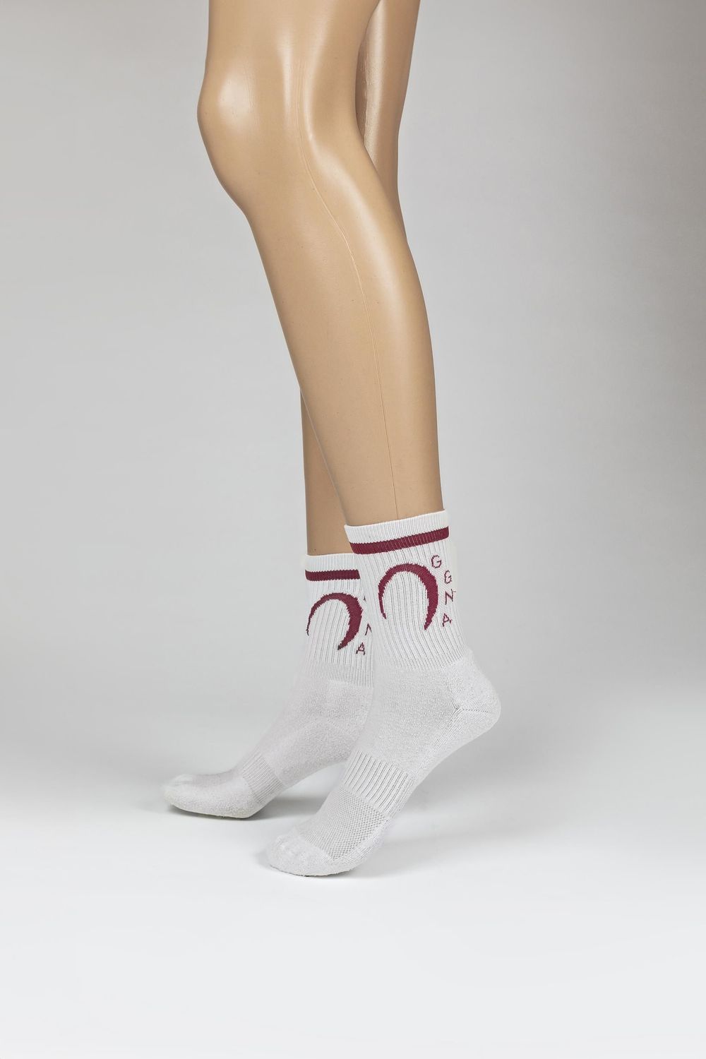 GGNA Burgundy stripe match socks