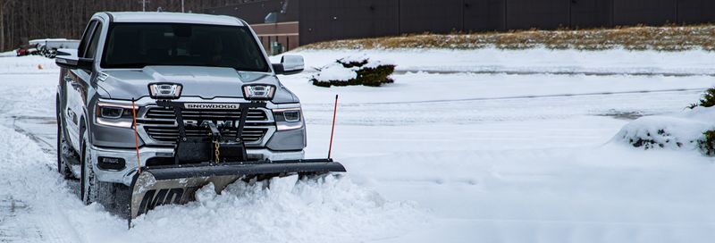 SnowDogg MD75II - Medium Duty Plow with Rapidlink, 7-1/2&#39; Straight
