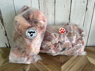 MC RAW FROZEN BEEF BONES PER BAG