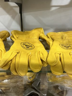 PF HANDMADE DEERSKIN GLOVES UNLINED  MEYERS