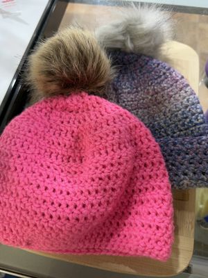 CROCHET TOQUE WITH POM POM ASSORTED