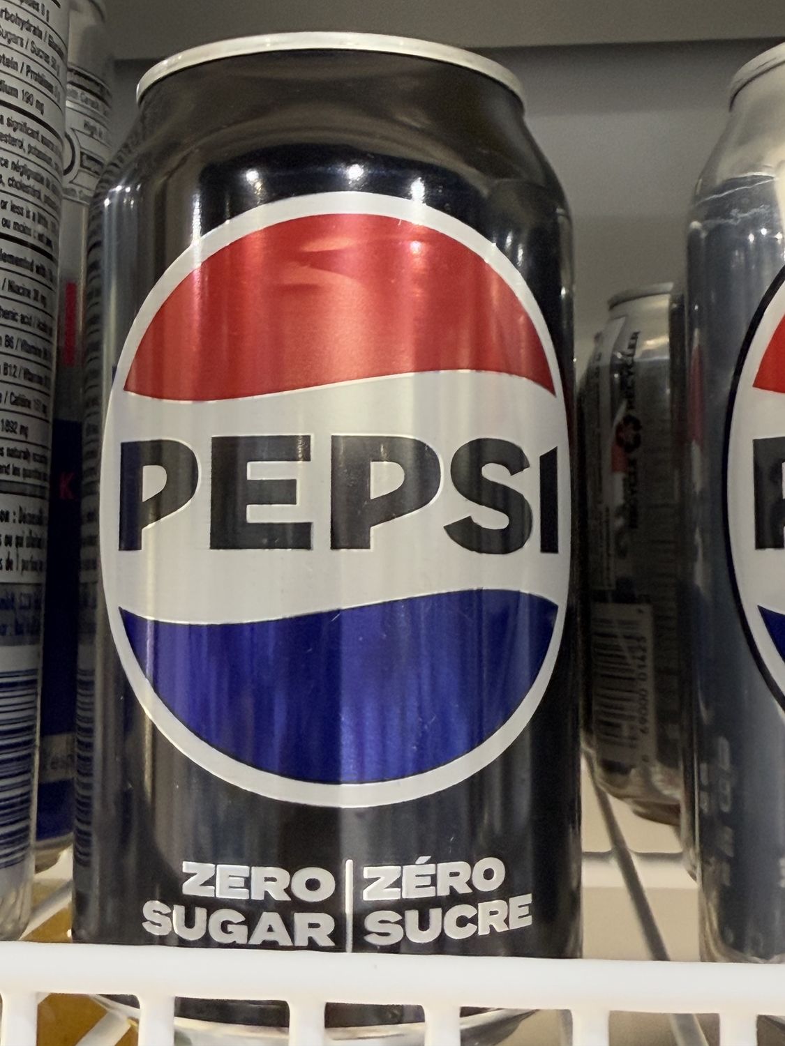 ZERO SUGAR PEPSI CAN
