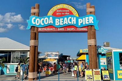 Cape Canaveral &amp; Cocoa Beach Shuttle (Pre-Cruise)