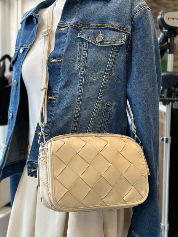 Tasche mit Strap