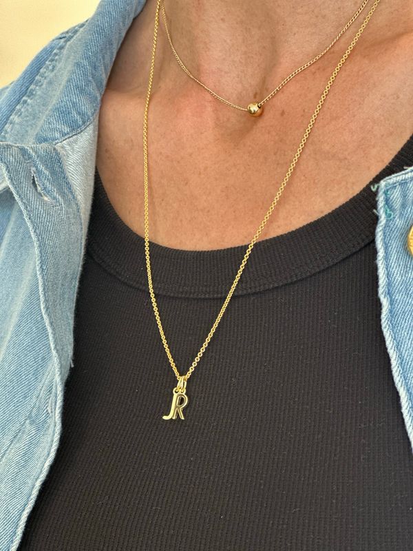 Kette mit Buchstaben
