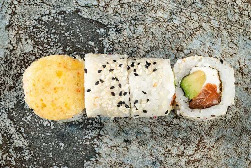 Sake hot maki - 8 gab.