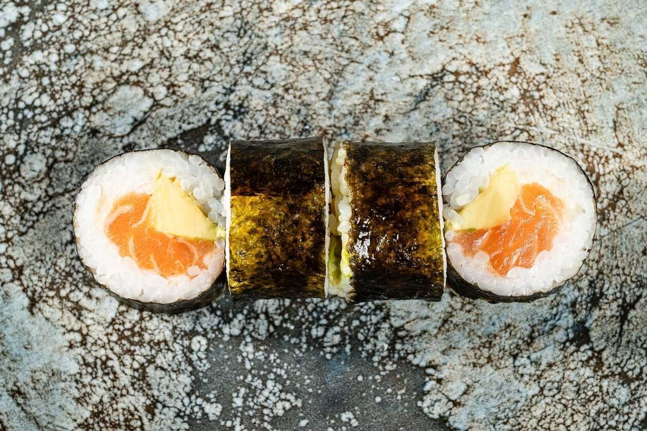 Sake avocado maki - 8 gab.
