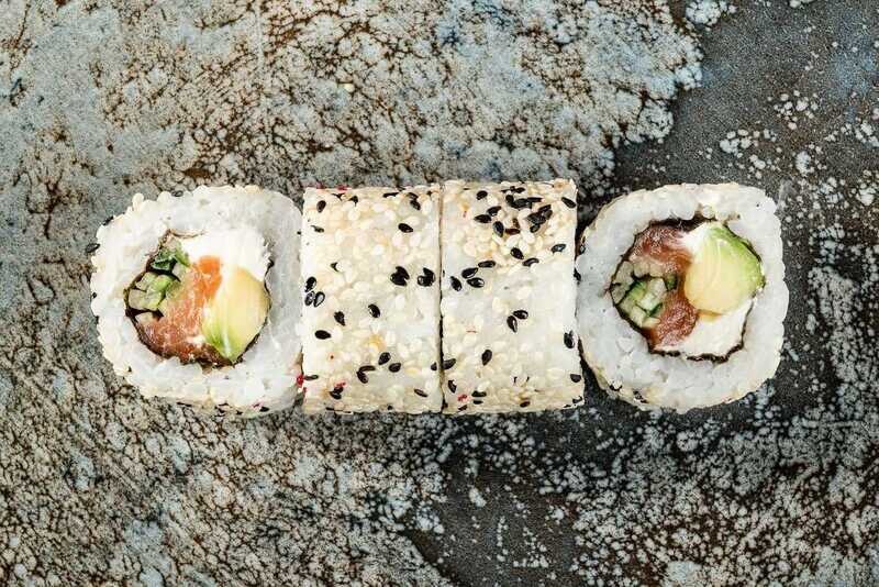 Philadelphia sesame maki - 8 gab.