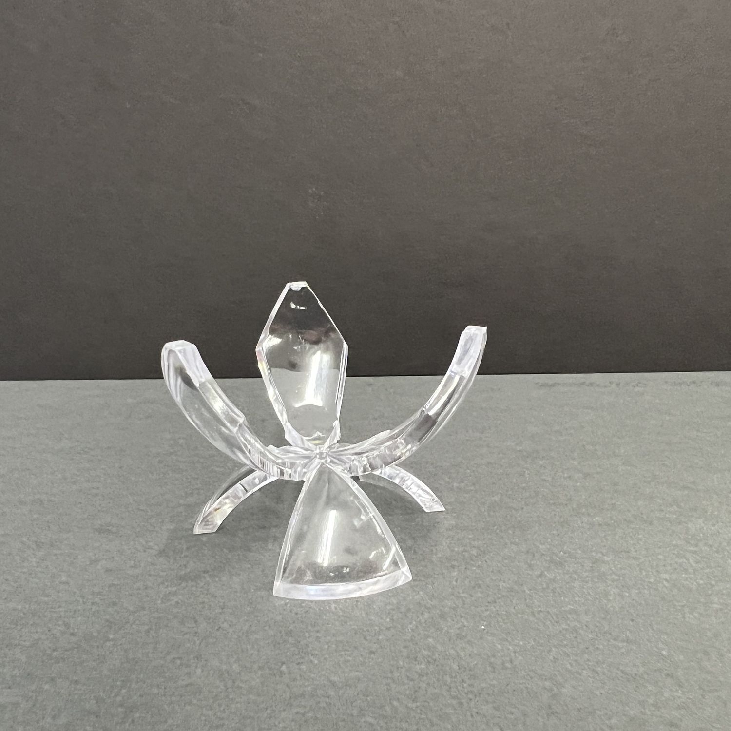 Reversible Lucite Stand