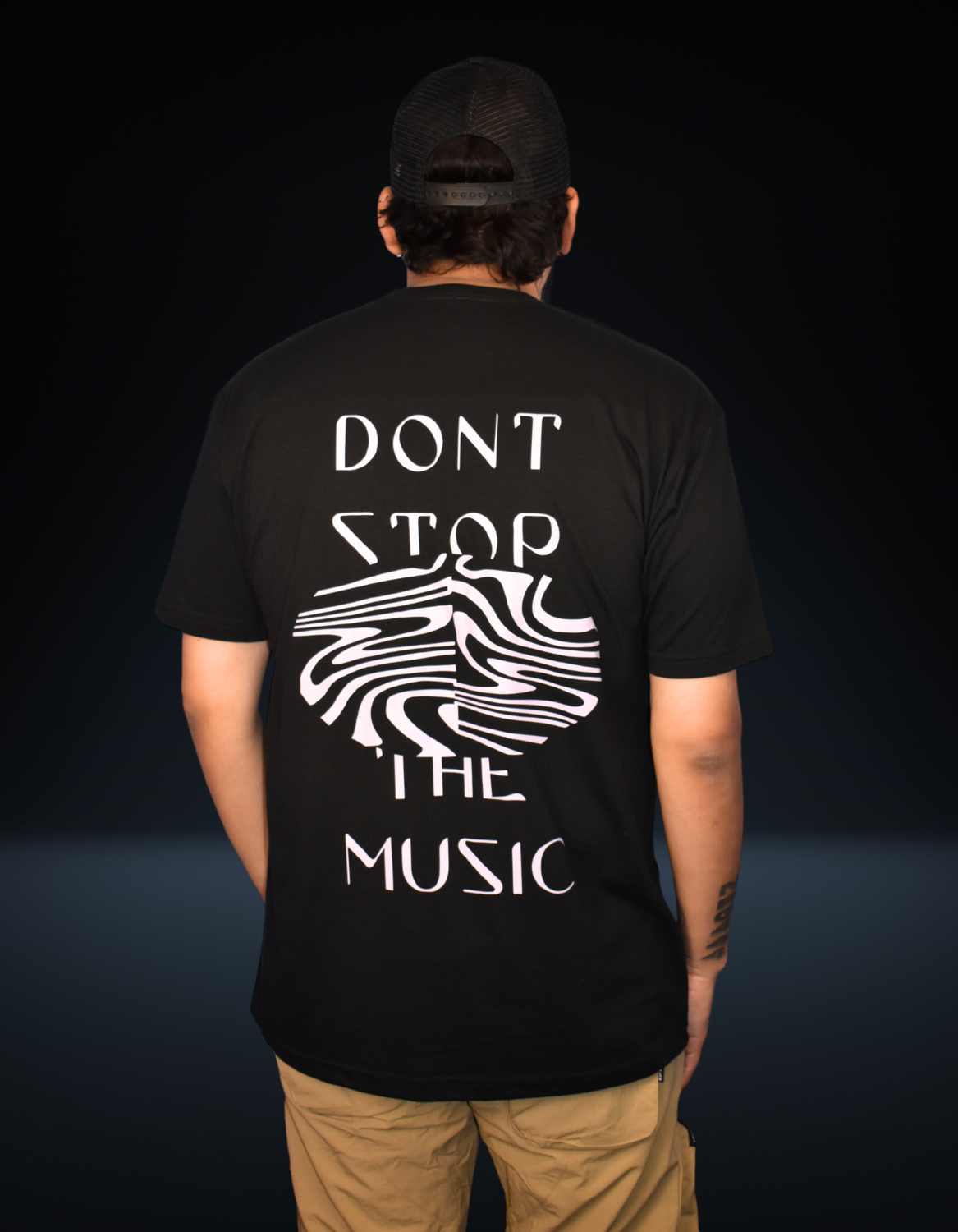 DONT STOP THE MUSIC, Size: medium