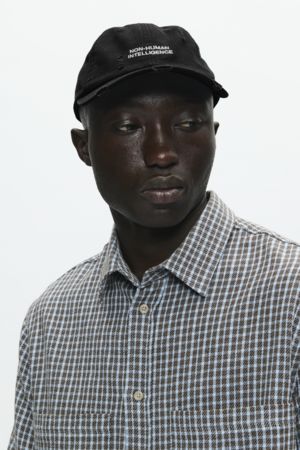 Wood Wood Non-Human Cap Washed Zwart