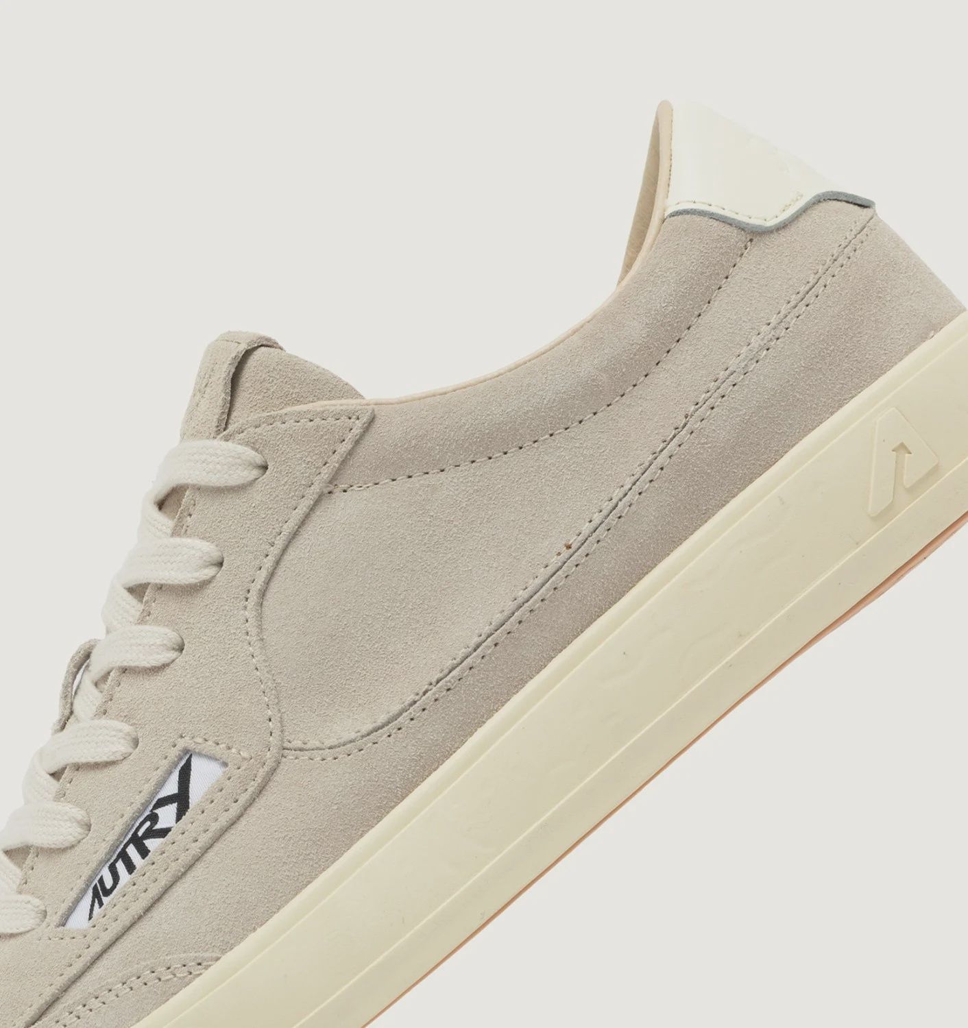 Autry Windscape Ecru Suede Heren KT06