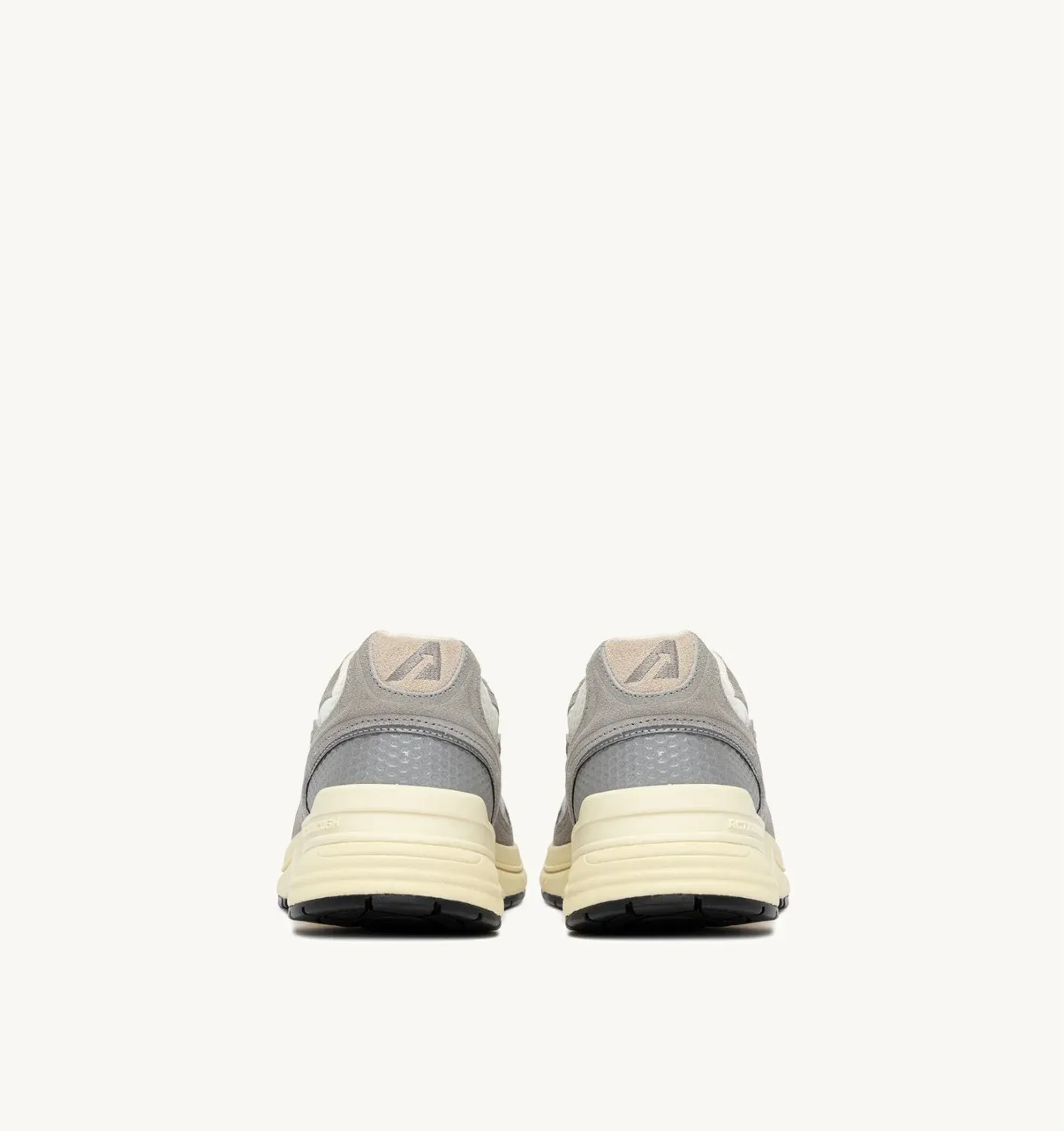 Autry Hyperway Laag Grijs Suede Heren UM15