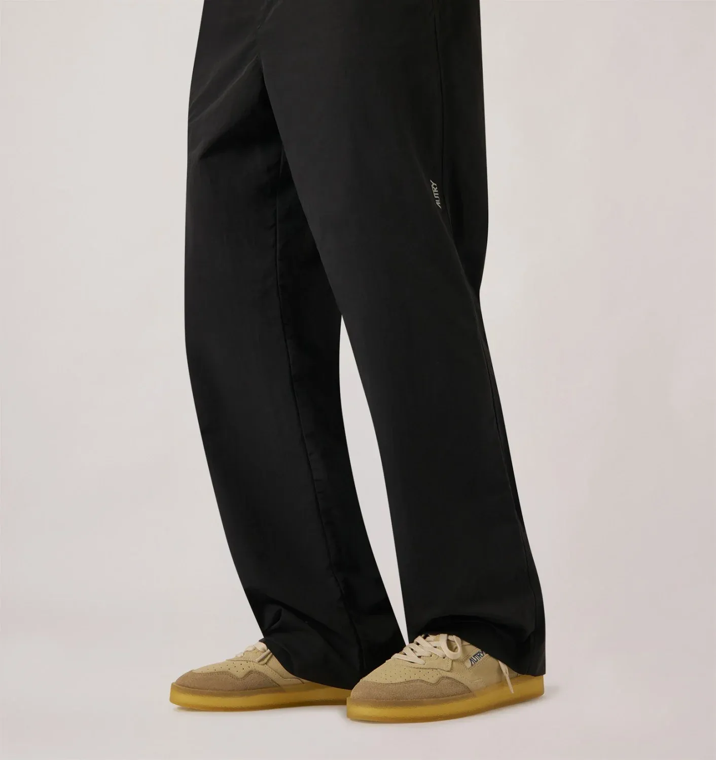 Autry Medalist Biscotti Kangarroe Bruin Suede HQ01