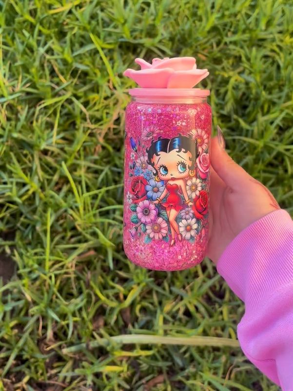 Betty Boop Snowglobe