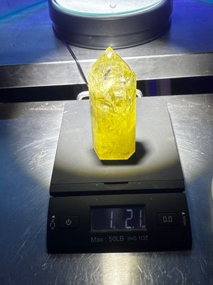 Citrine quartz point