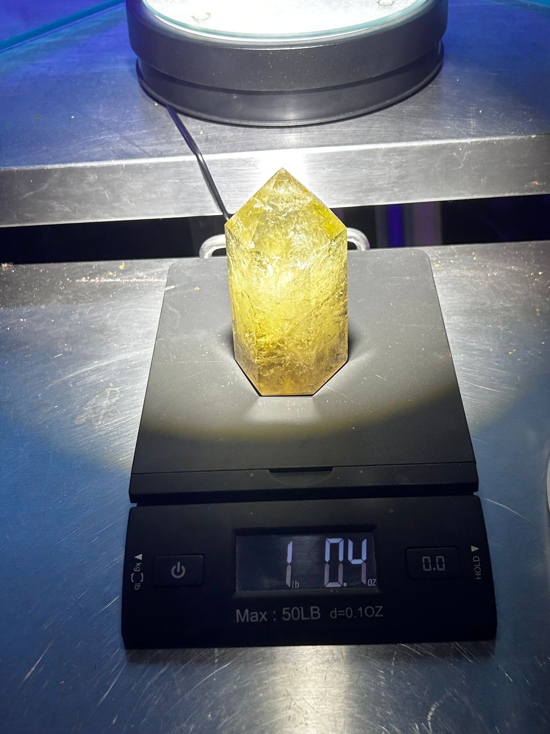 Citrine quartz point