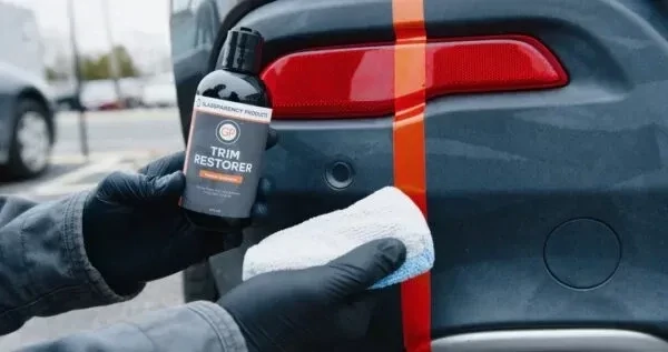 Glassparency Trim Restore 16oz