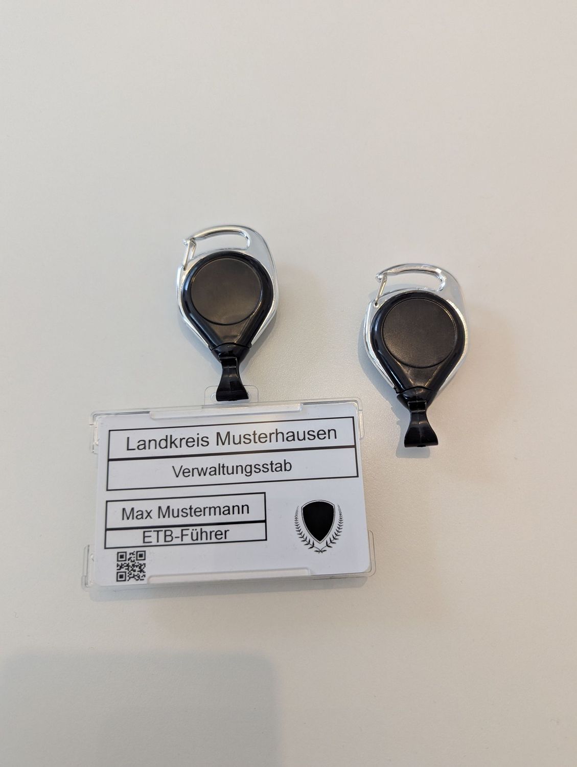 AUSWEISJOJOS MIT NO-TWIST HAKEN (Drehschutz) - schwarz