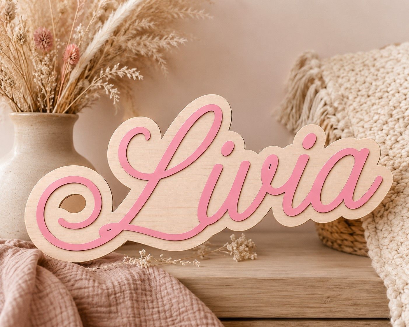 3D Houten Naamdecoratie voor Babykamer Houten naamdecoratie Livia in roze met 3D effect voor babykamer